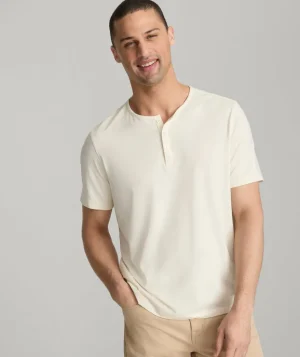 Tees & Henleys>UNTUCKit EcoSoft™ Short-Sleeve Henley