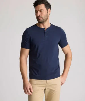 Tees & Henleys>UNTUCKit EcoSoft™ Short-Sleeve Henley