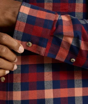 Button-Down Shirts>UNTUCKit Flannel Plenville Shirt Syrah Check