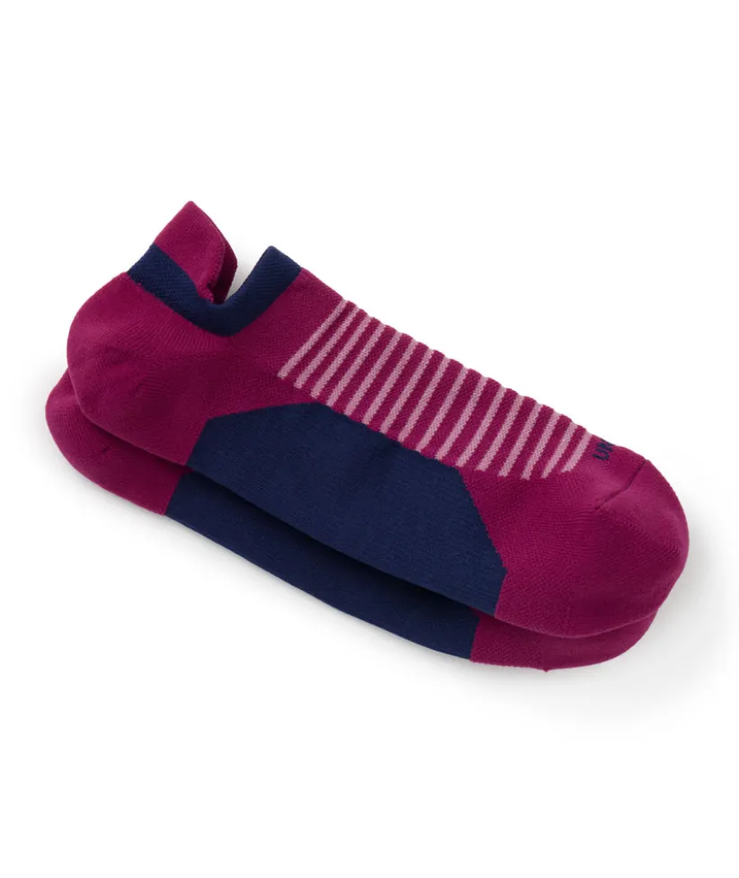 no-show-socks-fKckbxcI-0.webp Shoes & Accessories>UNTUCKit No-Show Socks Maroon
