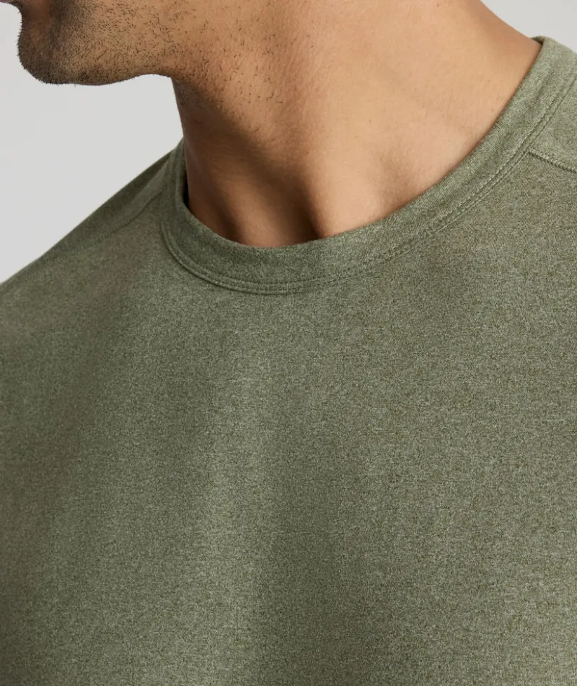 performance-tee-ovwSIMzu-1.webp Tees & Henleys>UNTUCKit Performance Tee Olive Green
