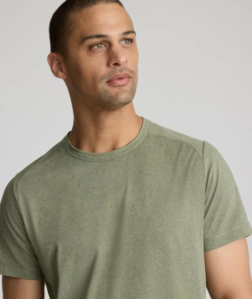 performance-tee-ovwSIMzu-3.webp Tees & Henleys>UNTUCKit Performance Tee Olive Green