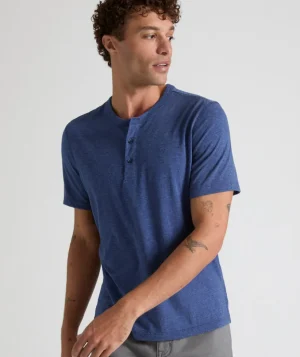 Tees & Henleys>UNTUCKit Ultrasoft Short-Sleeve Henley Twilight Blue