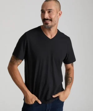 Tees & Henleys>UNTUCKit Ultrasoft V-Neck Tee Black