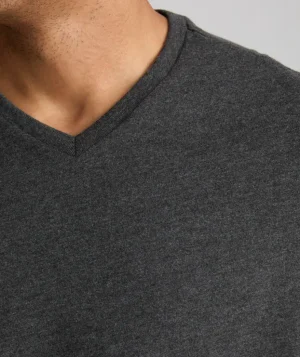 Tees & Henleys>UNTUCKit Ultrasoft V-Neck Tee Charcoal
