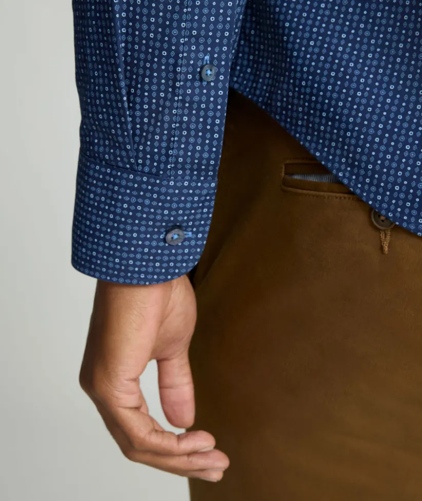 wrinkle-free-cascadar-shirt-RofYeSCa-2.webp Button-Down Shirts>UNTUCKit Wrinkle-Free Cascadar Shirt Navy Medallion
